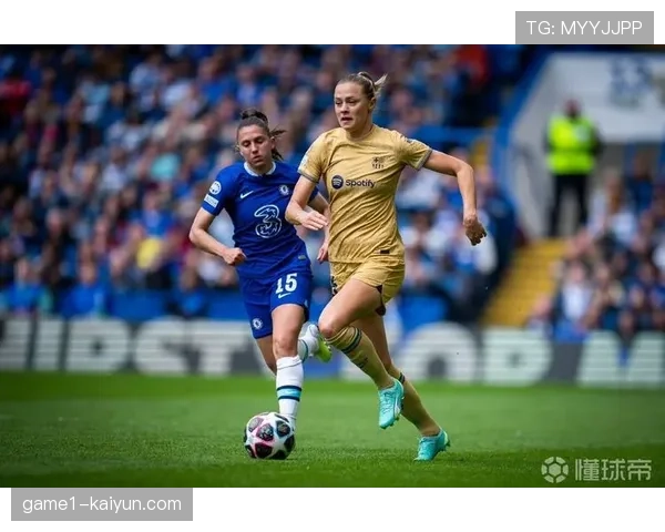 巴萨女足多线作战展现阵容深度，轮换策略成效显著